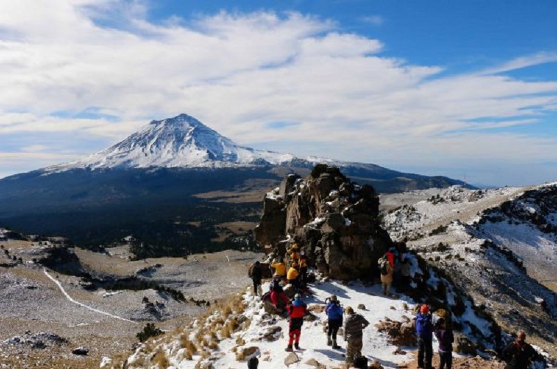 Iztaccihuatl-Popocatepetl